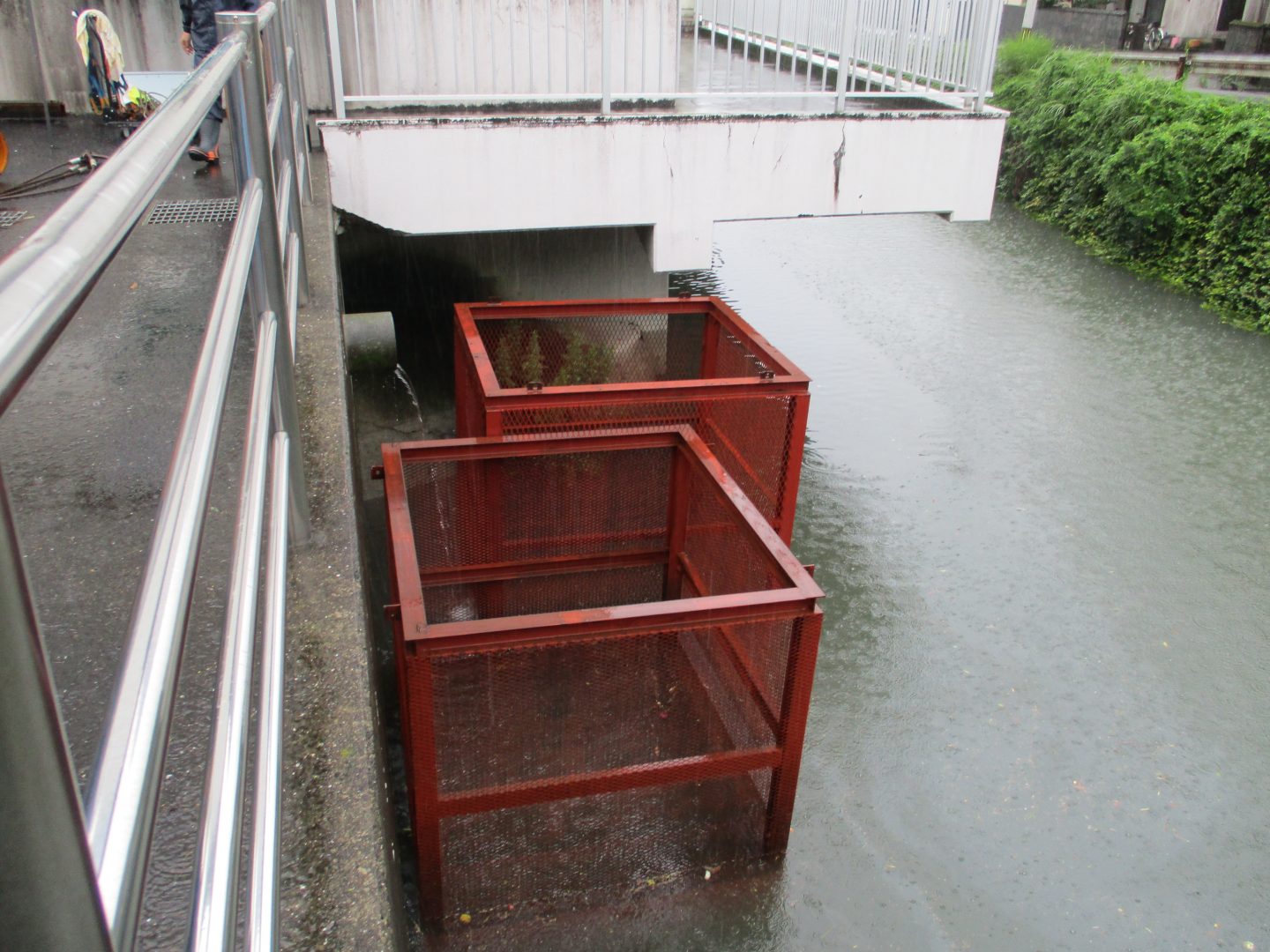 【豪雨対策】常設ポンプ故障に伴う仮設排水ポンプ設備（レンタル）　　☝さらに詳細は写真をクリック☝