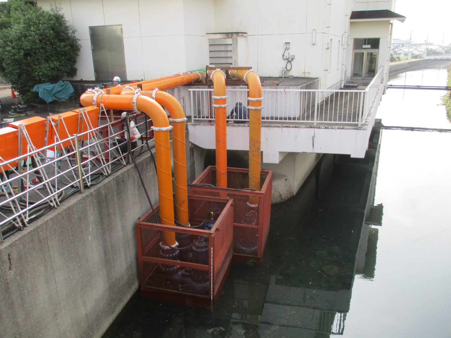 【豪雨対策】常設ポンプ故障に伴う仮設排水ポンプ設備（レンタル）　　☝さらに詳細は写真をクリック☝