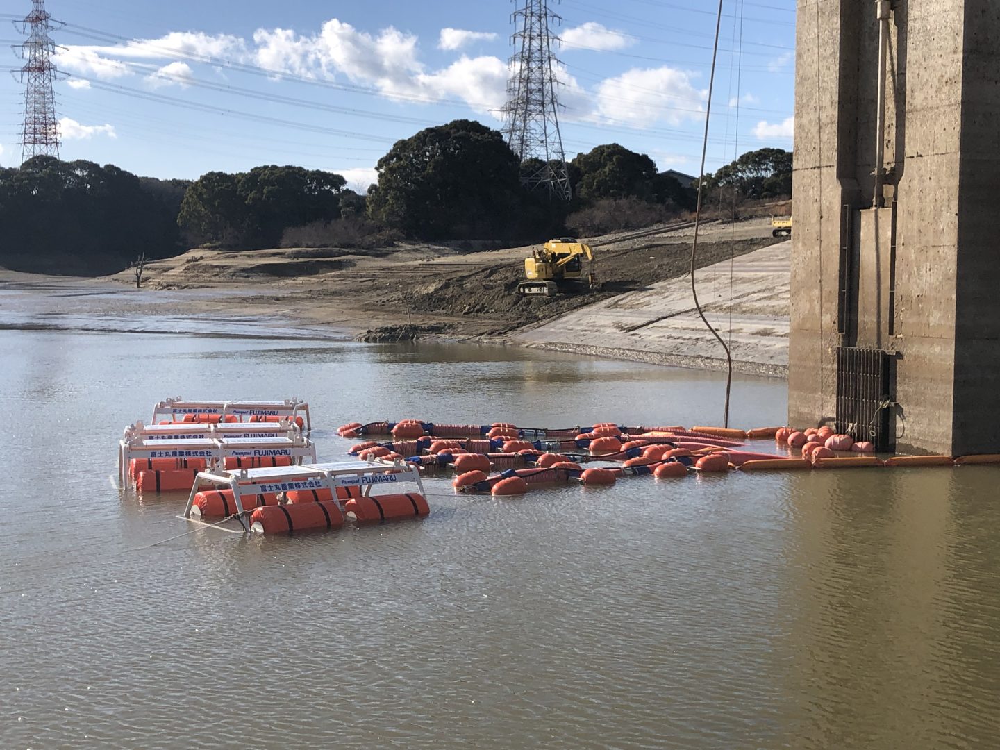 【テレビ番組製作協力】池の水全部抜く大作戦　　☝さらに詳細は写真をクリック☝